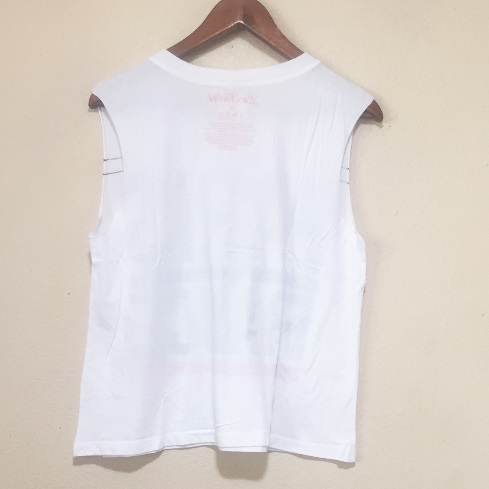 ONE LEFT Urban Outfitters Paris Le Shirt Crop Tank - Picture 4 of 6